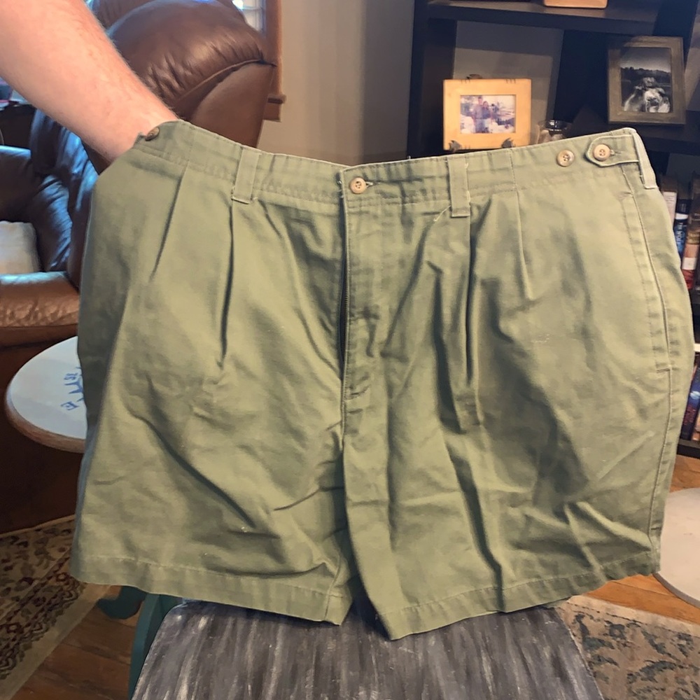Mens Dockers shorts. Perfect condition and a great buy for summer